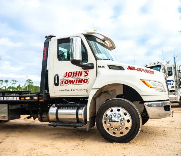 John's Towing - photo 3