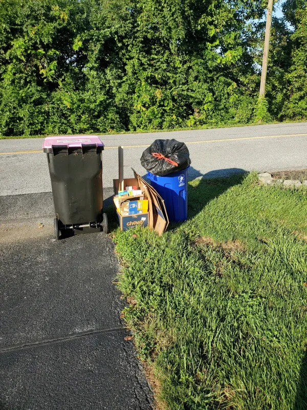 Worthy's Refuse Inc. - photo 2