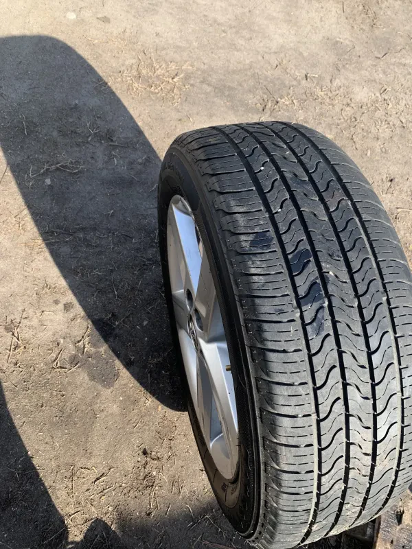 Browns Used Tires & Repairs LLC - photo 2