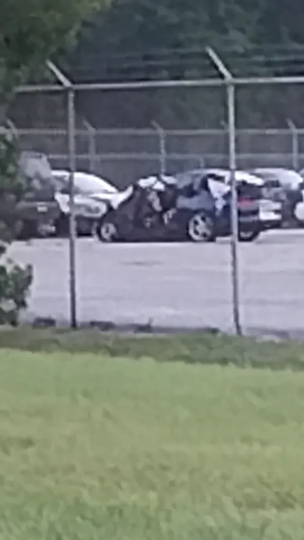 Johnson's Towing and Recovery - photo 4