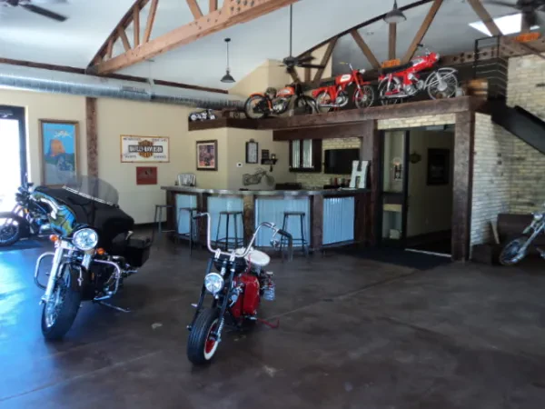 Husher Car Company - photo 4