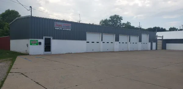 Tenyer's Automotive - photo 2