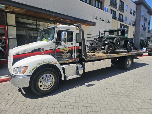 Pro-Tow Wrecker Service - photo 2
