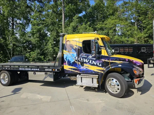Blue Moon Towing - photo 4