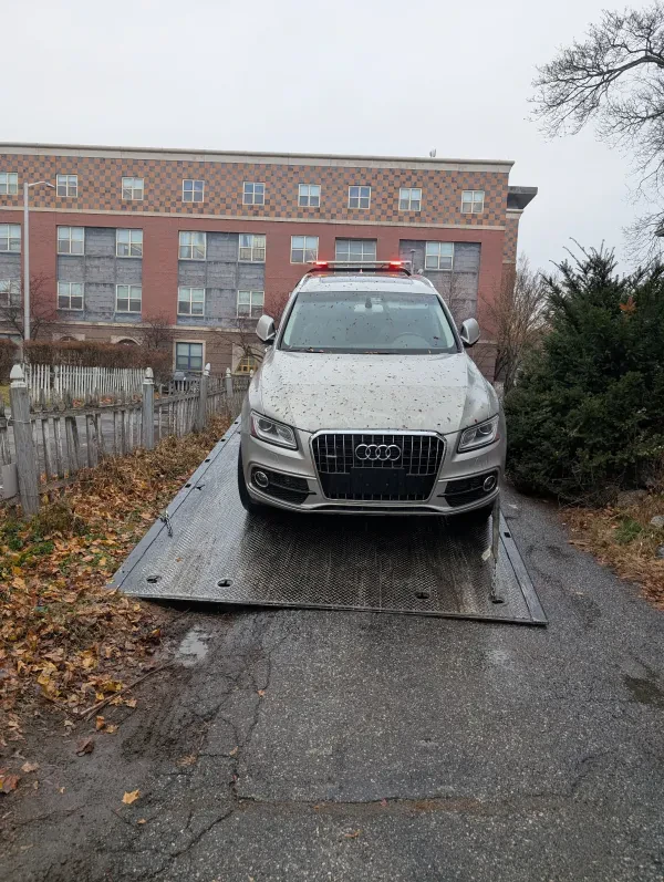 Mass Ave Towing LLC - photo 2