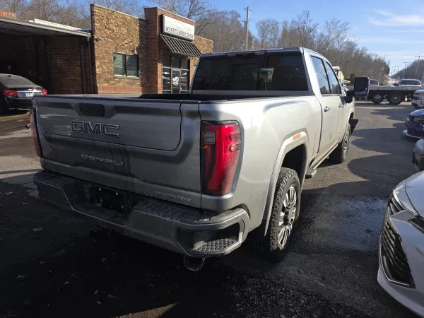 Wyatt's Body Shop - photo 4