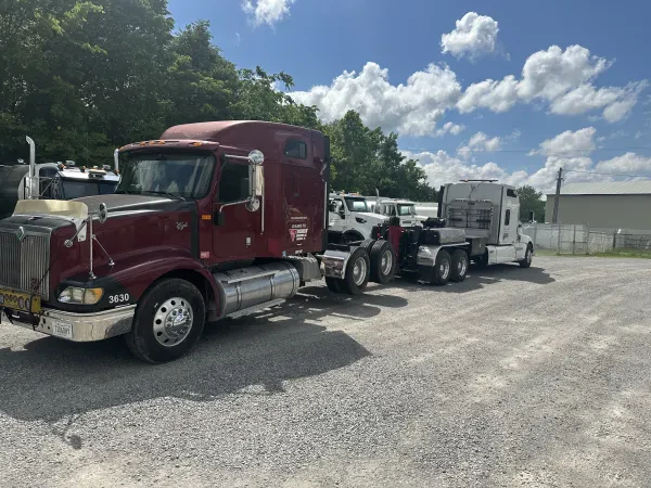 Revival Truck and Tractor Trailer Repair, Mobile Repair & Towing - photo 4