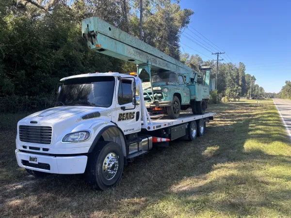 Bear’s Truck & Trailer Heavy Recovery LLC. - photo 3