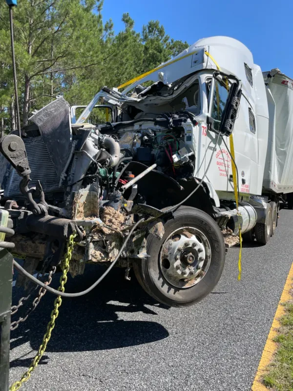 Bear’s Truck & Trailer Heavy Recovery LLC. - photo 4