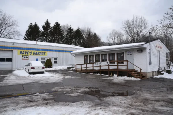 Dave's Garage, Inc. - photo 3