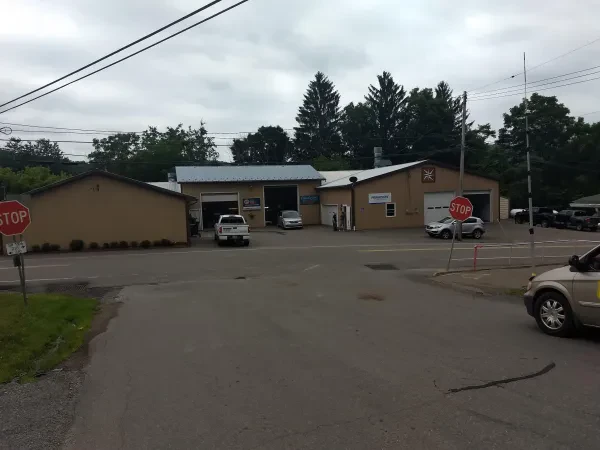 Chamberlin's Auto Body, Inc. - photo 2