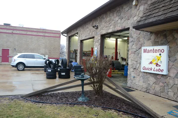 Manteno Quick Lube - photo 4