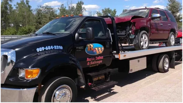 R & W Auto Sales and Salvage - photo 2