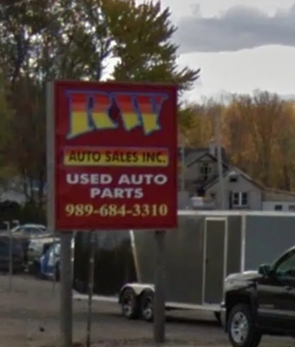 R & W Auto Sales and Salvage - photo 4