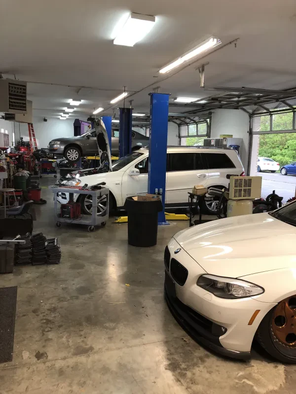 Bavarian Motor Service - photo 2