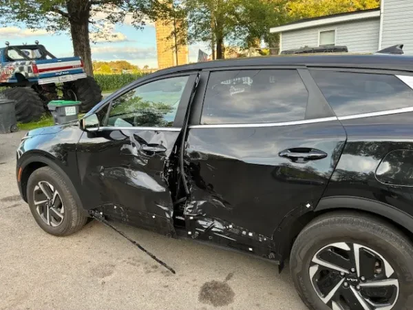 Buds Auto Body - photo 3