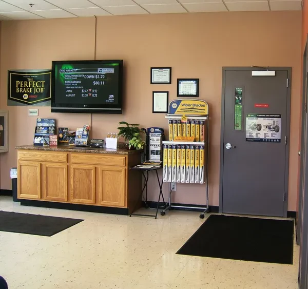 Absolute Auto Repair - photo 4