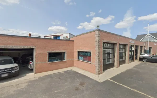 BOSTON AUTO WERKS INC - photo 3