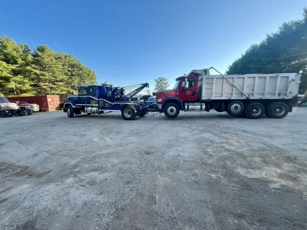 Mucks Trucks Towing & Recovery - photo 4