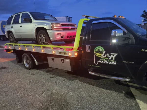 L & R Towing Services - Haines City - photo 3