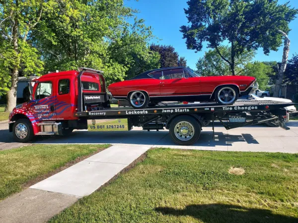 Trevinos towing & hauling - photo 3