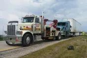 Midwest Towing