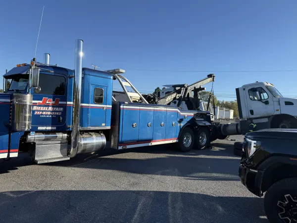 J&J Diesel Repair & Heavy Duty Towing - photo 2