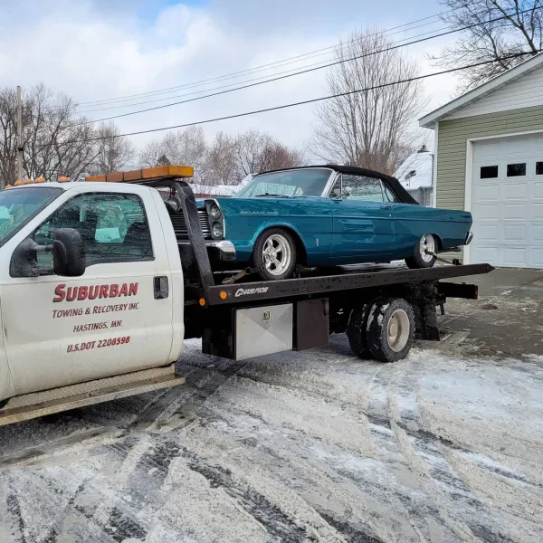 Suburban Towing & Recovery Inc - photo 2