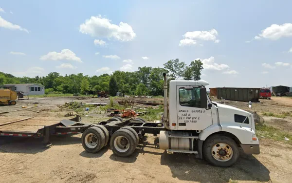 Plantation Auto Salvage - photo 2