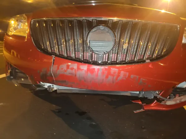 Bayside Collision Center - photo 4