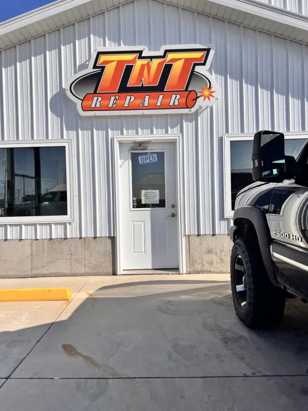 TNT Repair & Recovery - photo 3