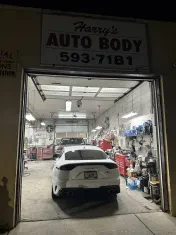 Harry’s Auto Body
