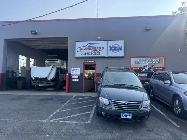 Bruneau's Garage Inc - photo 3