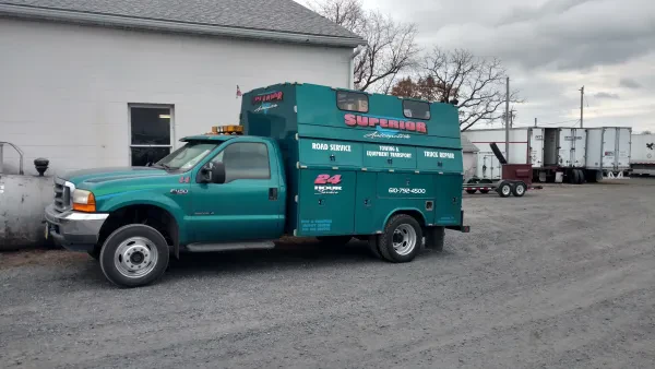 Superior Automotive 24 Hour Towing - photo 4
