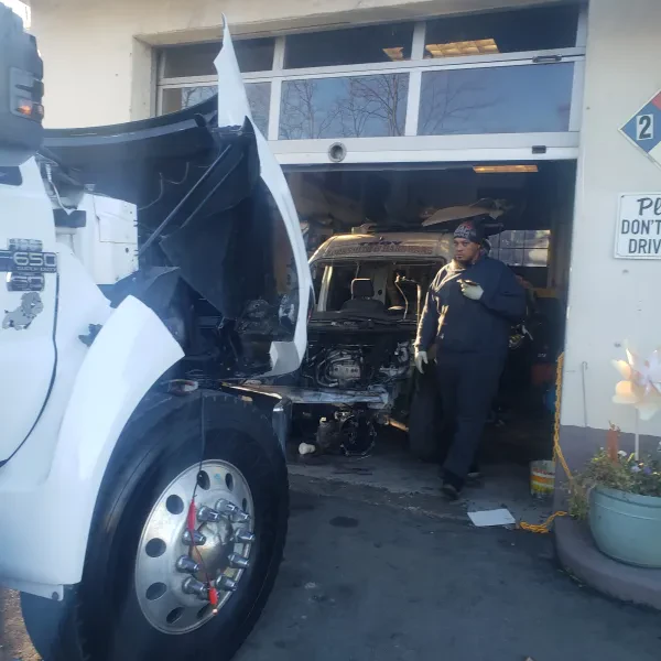 P.R. All Stars Auto Repair shop - photo 2