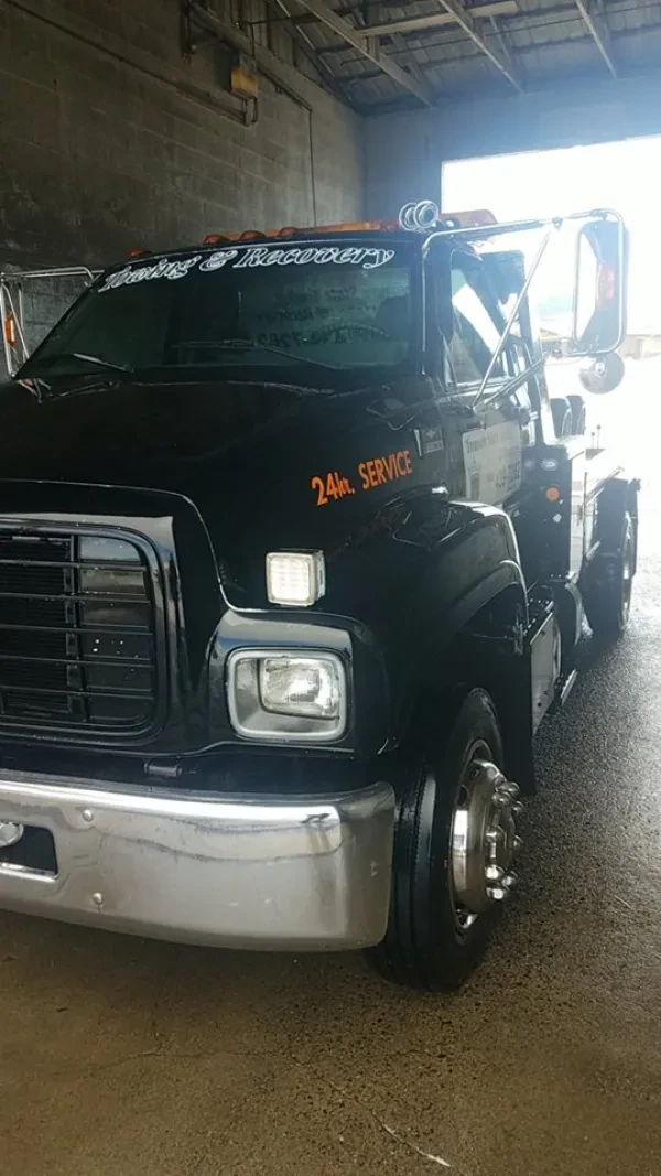 Knights Towing - photo 3