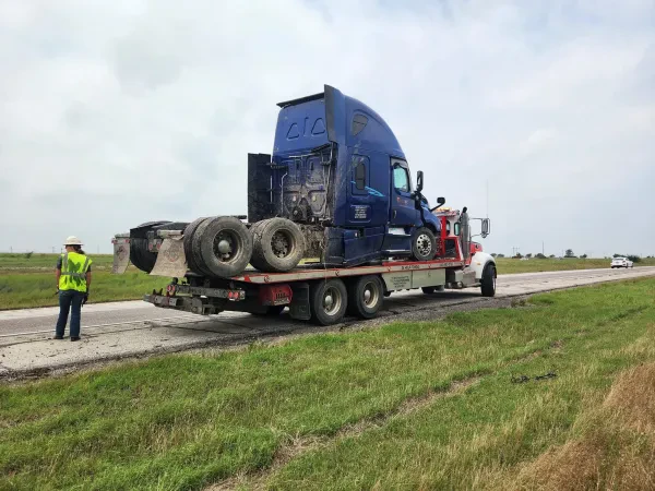 Rick's Towing - photo 2