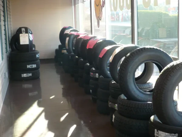 Dickson County Auto Repair - photo 3