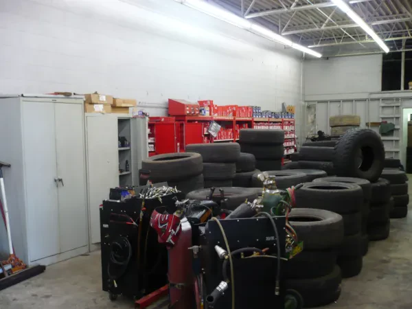 Dickson County Auto Repair - photo 4