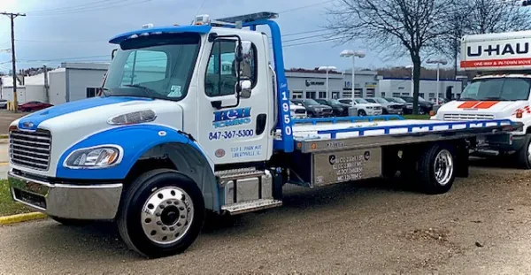 H & H Towing - photo 4
