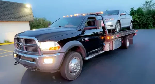 NORTHWEST YELLOW TOWING - photo 3