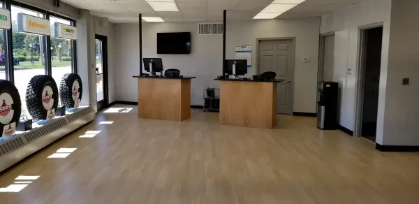 Tuckers Automotive Repair & Tire Inc. - photo 3