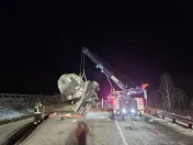 Rees Hauling & Towing/ Heavy Duty Towing