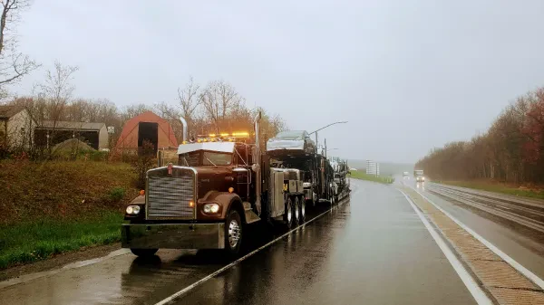 Rees Hauling & Towing/ Heavy Duty Towing - photo 2