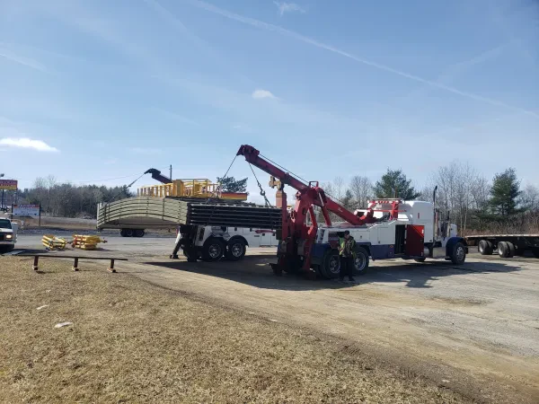 Rees Hauling & Towing/ Heavy Duty Towing - photo 4