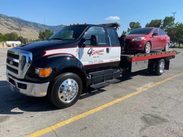 Four Seasons Towing LLC - photo 2