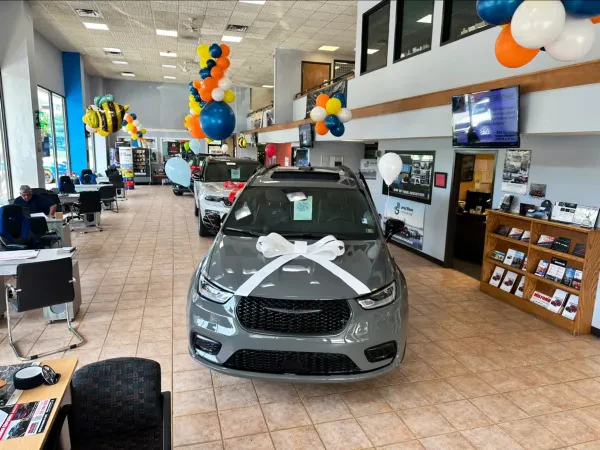 Milford Chrysler Dodge Jeep Ram - photo 4