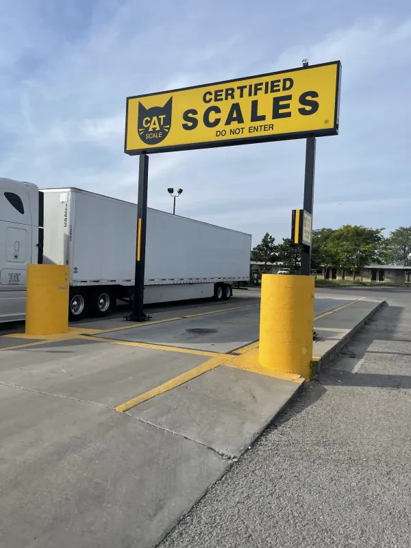 Westen Truck Stop - photo 2