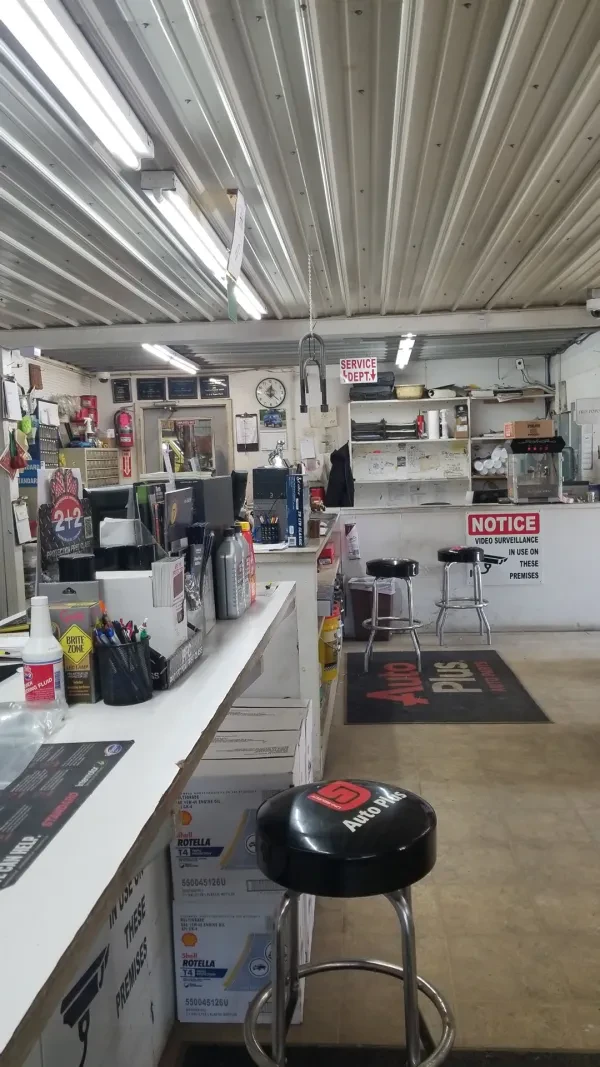 Patton's Truck & Heavy Equipment/K & K Truck & Auto Parts & Service - photo 4