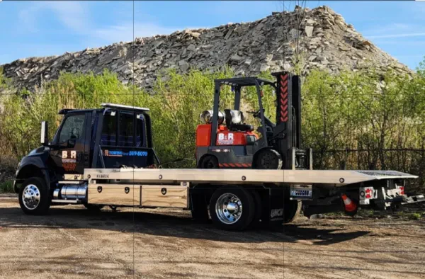 B&R Towing - photo 2
